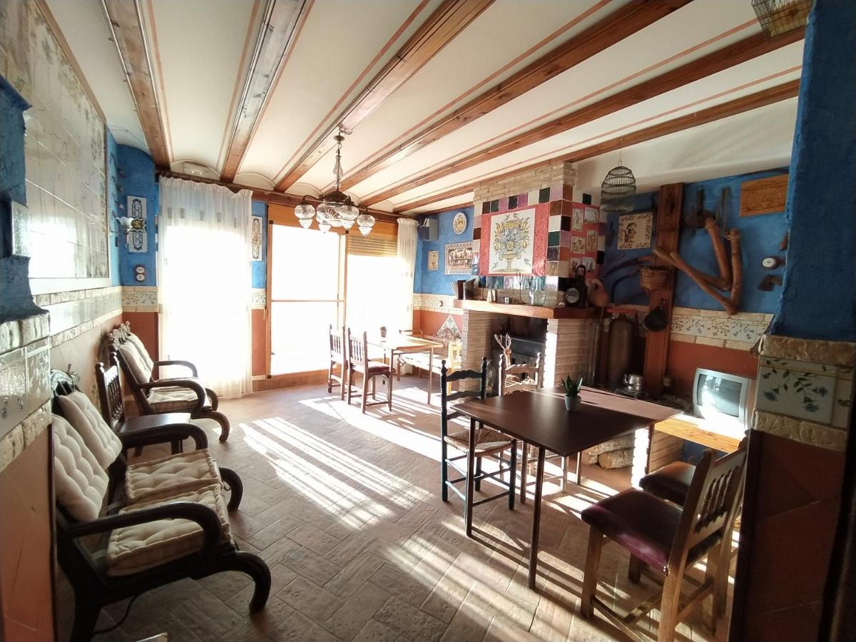 Country house A La Sombra De La Torre Serra